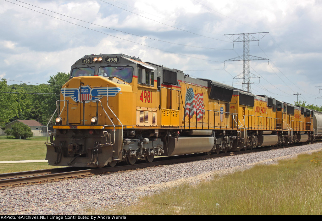 UP 4981 leads an all-SD70M lashup on MPRSS